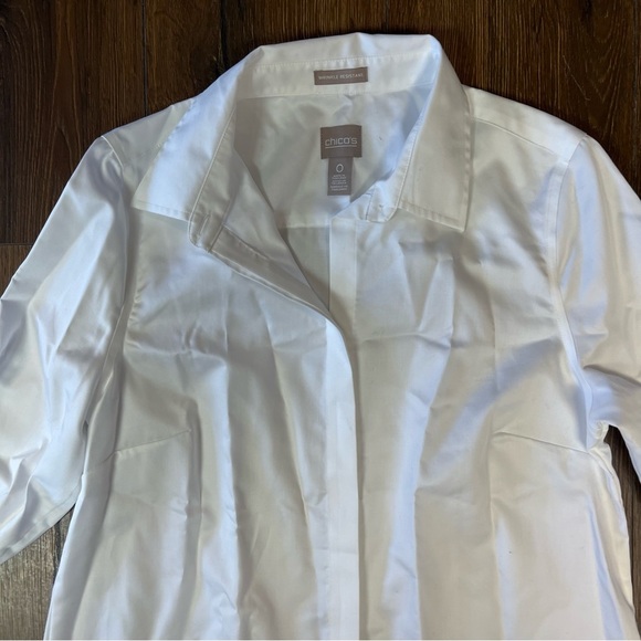 Chico’s wrinkle resistant sateen tunic button down SZ 0/4 - Picture 2 of 6